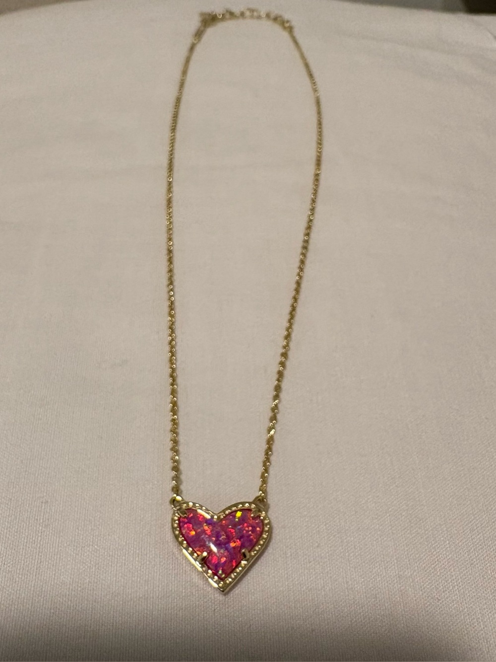 Kendra Scott Gold Pink Opal Ari Heart Necklace
